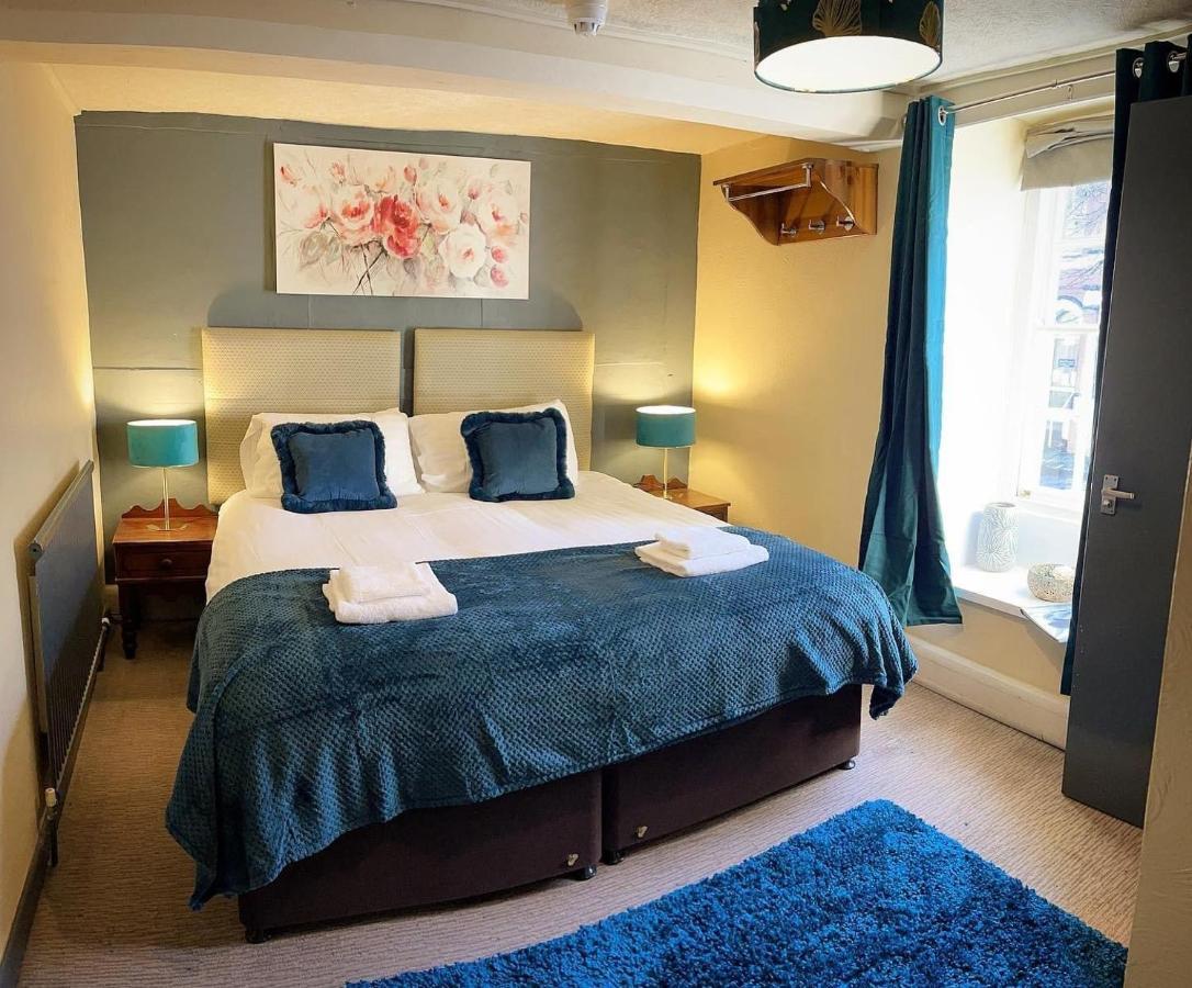 The Coach And Horses Inn Chepstow Eksteriør bilde
