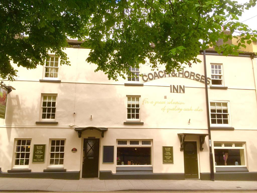 The Coach And Horses Inn Chepstow Eksteriør bilde